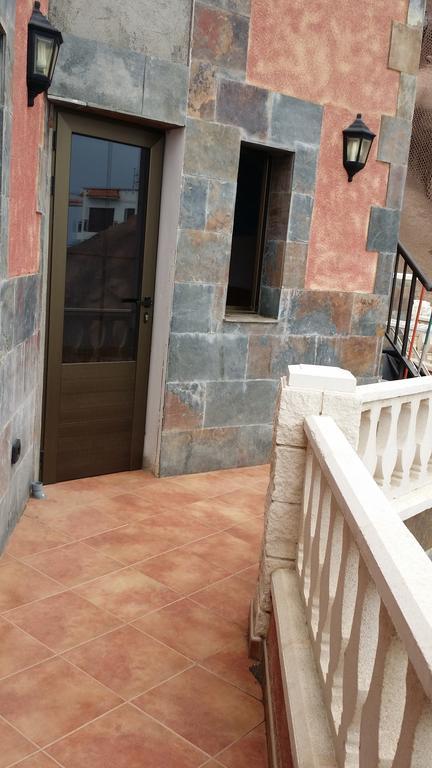 Vivienda Vacacional La Roca La Restinga Esterno foto