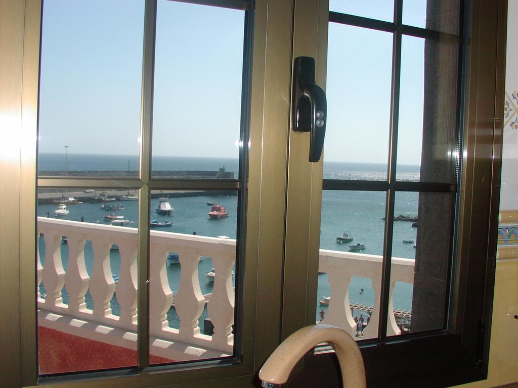 Vivienda Vacacional La Roca La Restinga Esterno foto