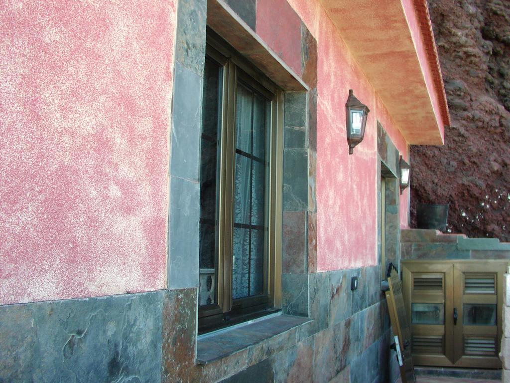 Vivienda Vacacional La Roca La Restinga Esterno foto